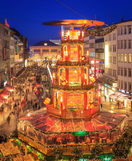 Hannover: Christmas Time Walking Tour - Twenty minutes through Hannover’s old town