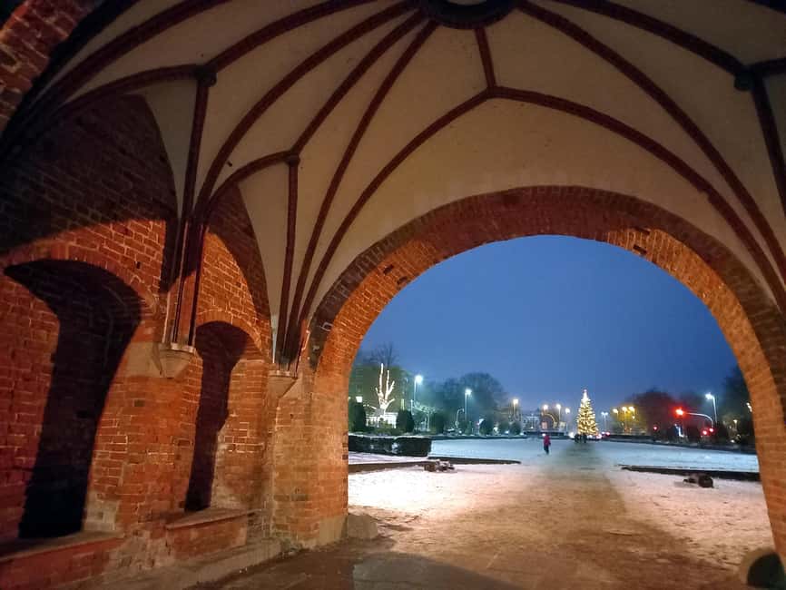 Historic Christmas tour of Lübeck - What the Christmas market adds