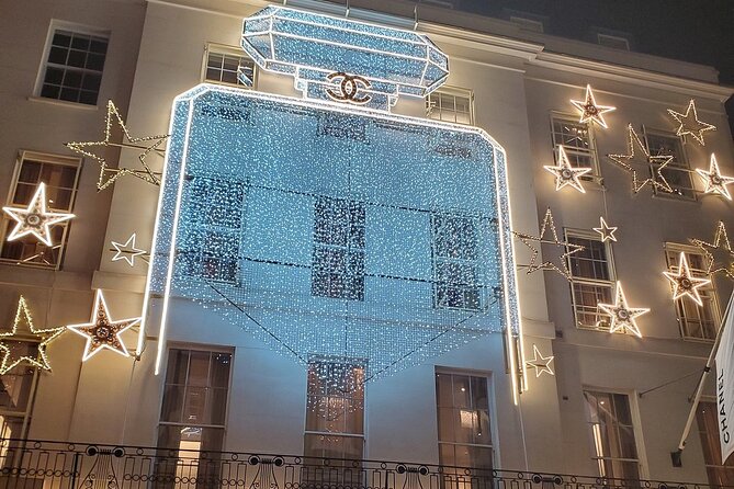 Iconic Streets of London Christmas Lights Tour - Savile Row shows London’s tailoring tradition