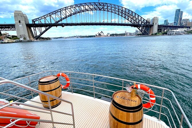Intimate Sydney Harbour All-Inclusive New Year's Eve Cruise - The open bar makes the high price easier to understand