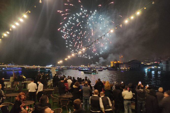 Istanbul Bosphorus New Year's Eve Dinner Cruise Party in Istanbul - The Maiden’s Tower and midnight fireworks