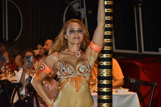 Istanbul New Year's Eve 2027 Dinner and Party Cruise on Bosphorus - The Asian shore, from Küçüksu to Beylerbeyi