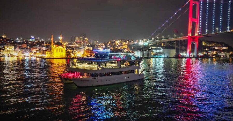 Istanbul: New Year's Eve Bosphorus Cruise Dinner & Party2027 - Timing, transfers, and practical details