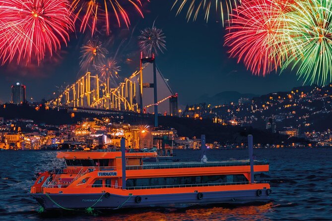 Istanbul New Year's Eve Dinner Cruise With Fireworks Shows 2026 - Key points to know before you book