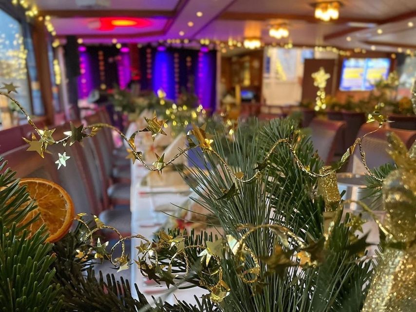 Koblenz: Christmas Boat Tour with Mulled Wine - Ehrenbreitstein Fortress from the Rhine