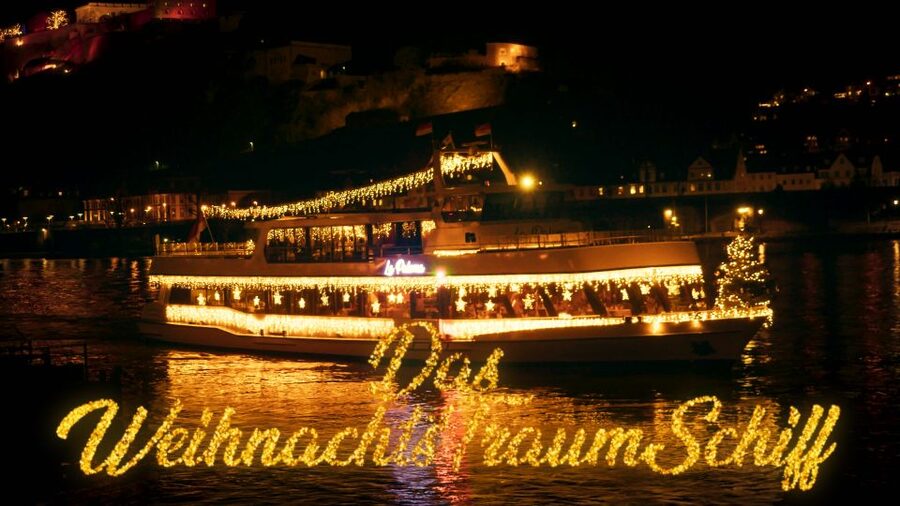 Koblenz: Christmas Boat Tour with Mulled Wine - Who should book this cruise?
