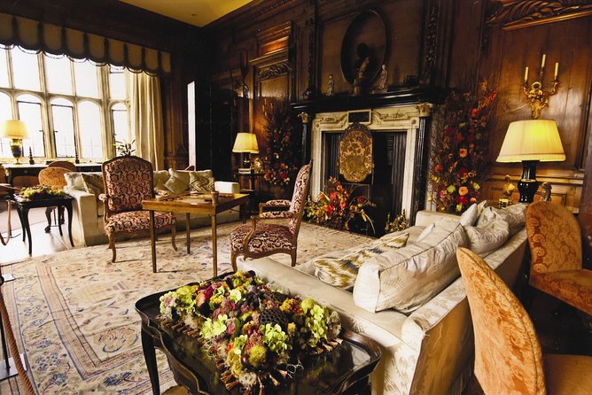 Leeds Castle, Canterbury Christmas Market, Dover & Greenwich on Christmas Eve - What the $136.42 price includes