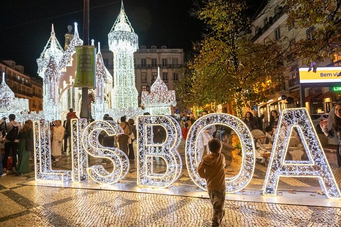 Lisbon Christmas Lights Tuk-Tuk Tour with Local Guide - Why Lisbon’s Christmas lights work well from a tuk-tuk