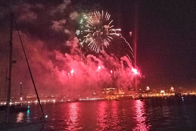 Lisbon: Fireworks, Music and Open Bar in New Year's Eve Cruise - Open bar, midnight sparkling wine, and no dinner