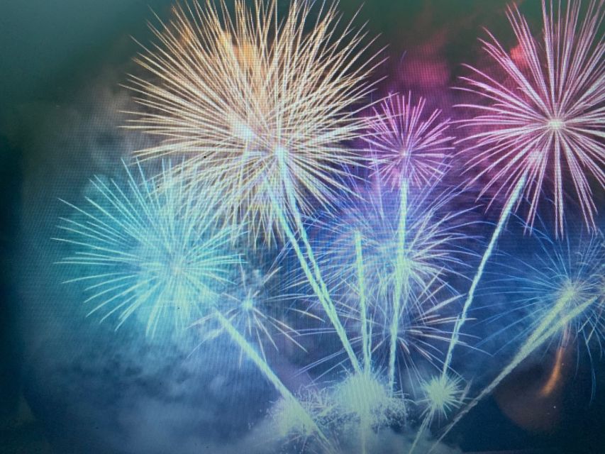 Lisbon: New Year's Eve Fireworks Sail Boat Tour - Is $335 a fair price for two hours?