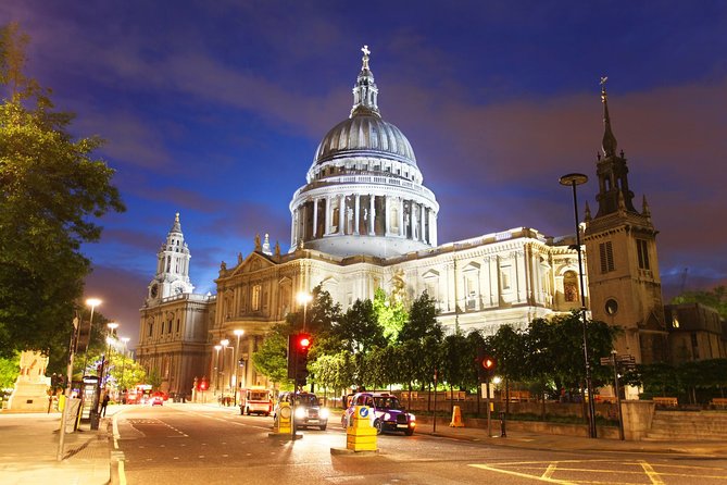 London Christmas Day 1 Day Hop-on Hop-off Bus Tour - What is not included, and why it matters