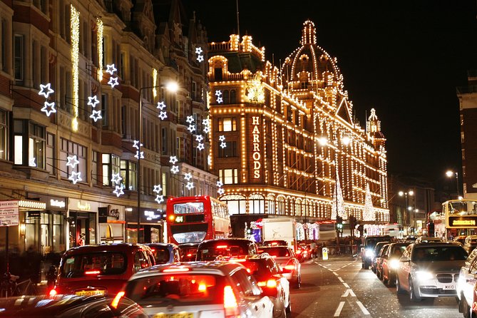 London Christmas Eve Illuminations Guided Tour by Night - What the guide adds to the ride