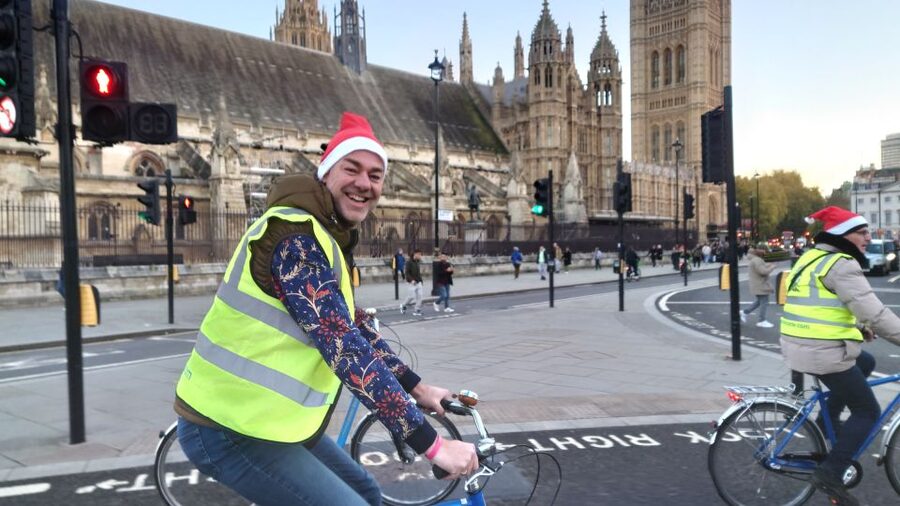 London Christmas Lights Bike Tour - Bond Street and Oxford Street, with a crowd warning