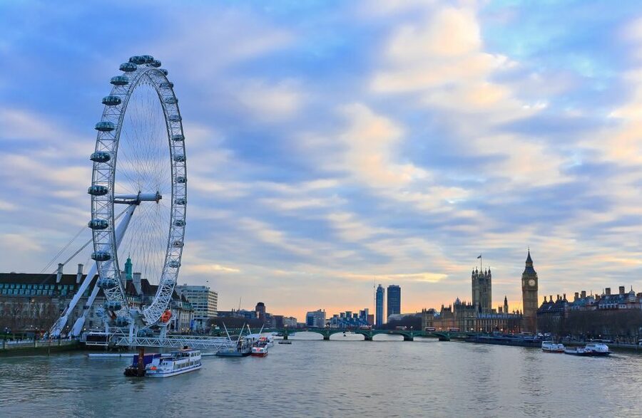 London: Christmas Lights Bus Tour With Live Guide - From London Eye departures to central London