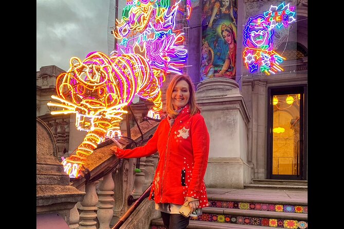 London Christmas Lights Guided Tour by Cab - Westminster in one concentrated sweep