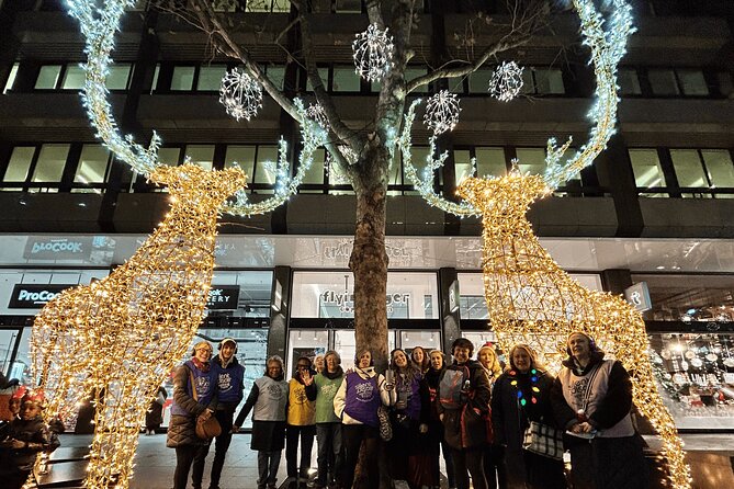 London Christmas Lights Guided Tour With Christmas Music - Why this London Christmas tour feels different