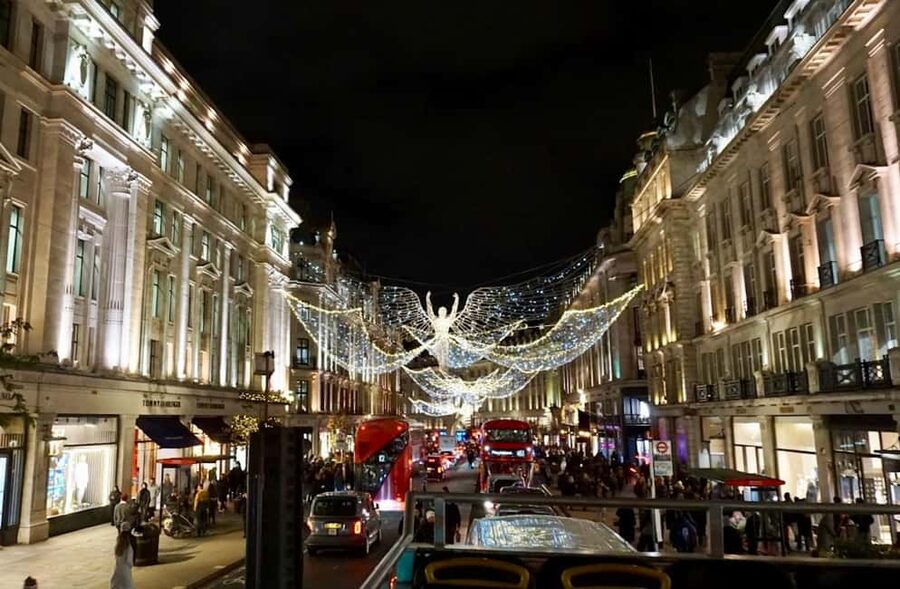 London: Christmas Lights Open-Top Bus Tour - Meeting beside the Ritz and Green Park