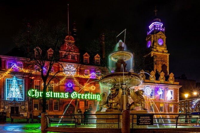 London: Christmas Lights Self Guided Walking Tour - Seven Dials and St Martin’s Courtyard