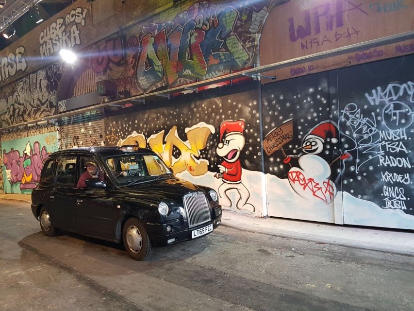 London: Christmas Lights Tour in a Black Cab - Timing, weather, and the Christmas season