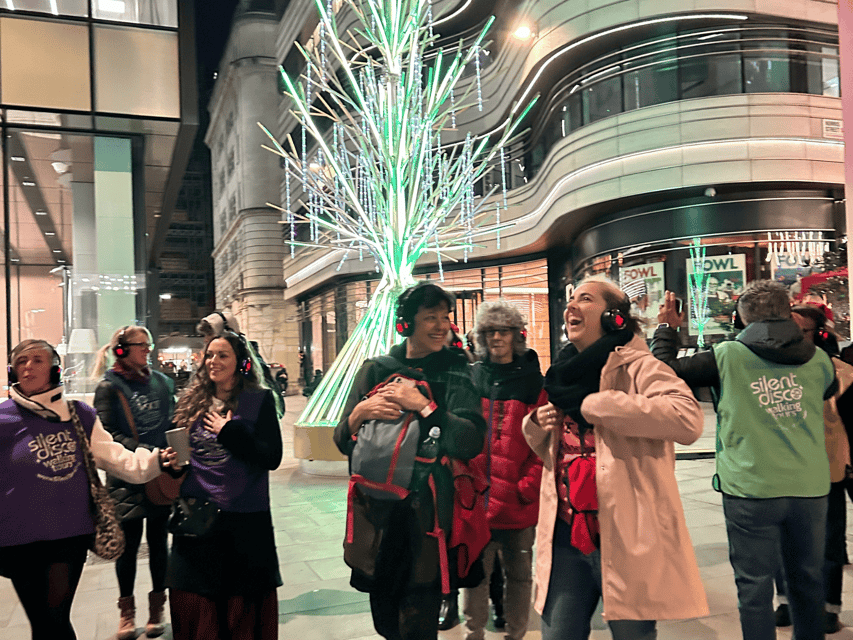 London: Christmas Lights Tour - With Christmas Music - Why the silent disco idea works in London
