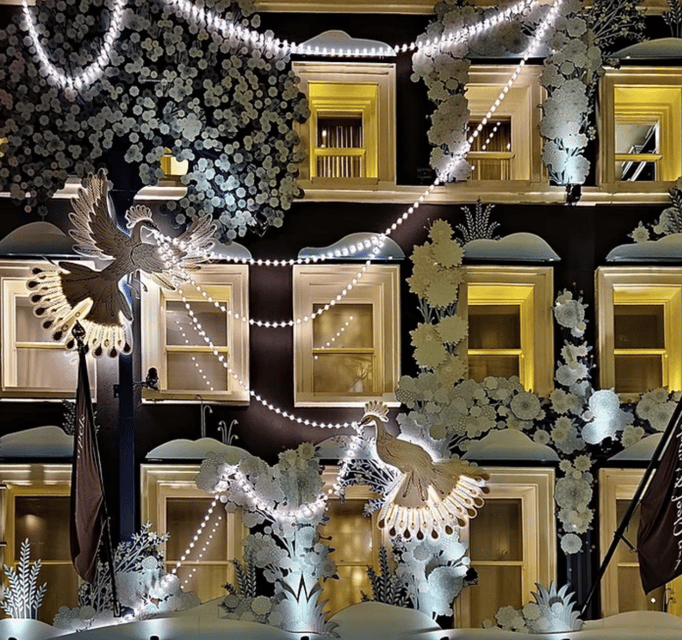 London: Christmas Lights Walking Tour - Stories from a London local