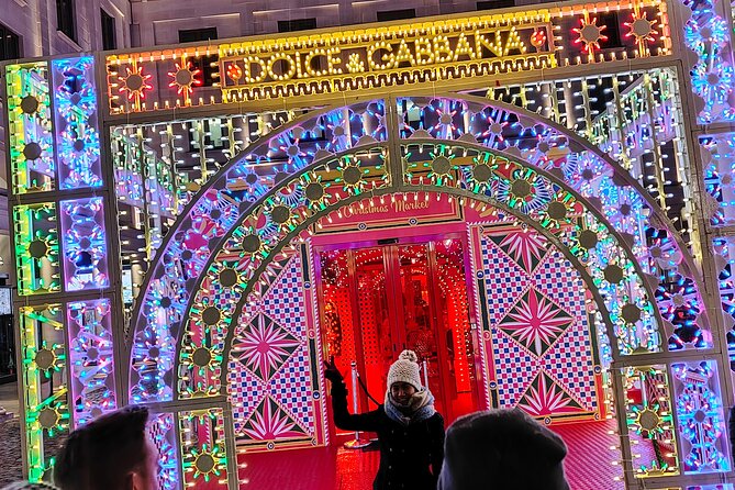 London Christmas Sparkle Private Walking Tour - Seven Dials and Covent Garden’s giant decorations