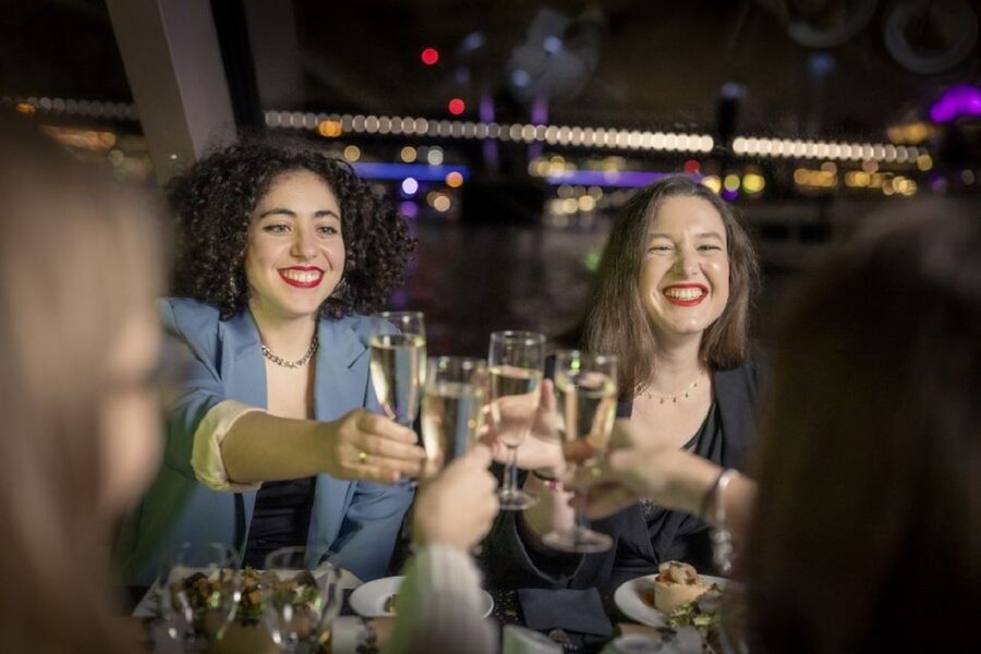 London: Festive New Year’s Eve 4-Course Dinner Cruise - Starting at Tower Pier beside the Tower of London