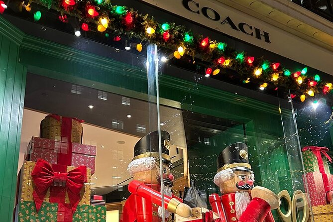 London Magical Christmas Walking Tour with Guide - Carnaby Street’s butterflies and Piccadilly Circus