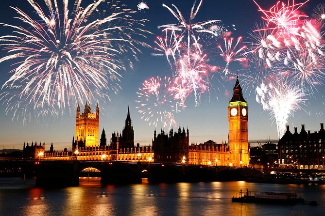 London New Year's Eve Dinner Cruise - Dinner, wine, and champagne through the night