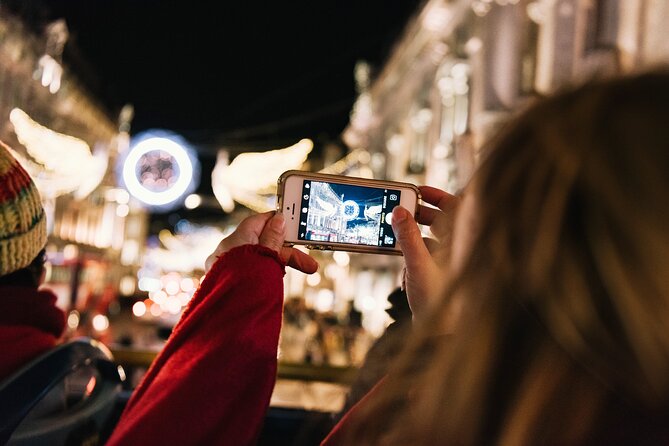 London Tootbus Christmas Lights Tour - Piccadilly Circus and the central London views