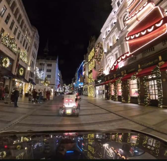 Magical London Christmas Lights Tour in Street-Legal Karts - Piccadilly Circus and the bright finish