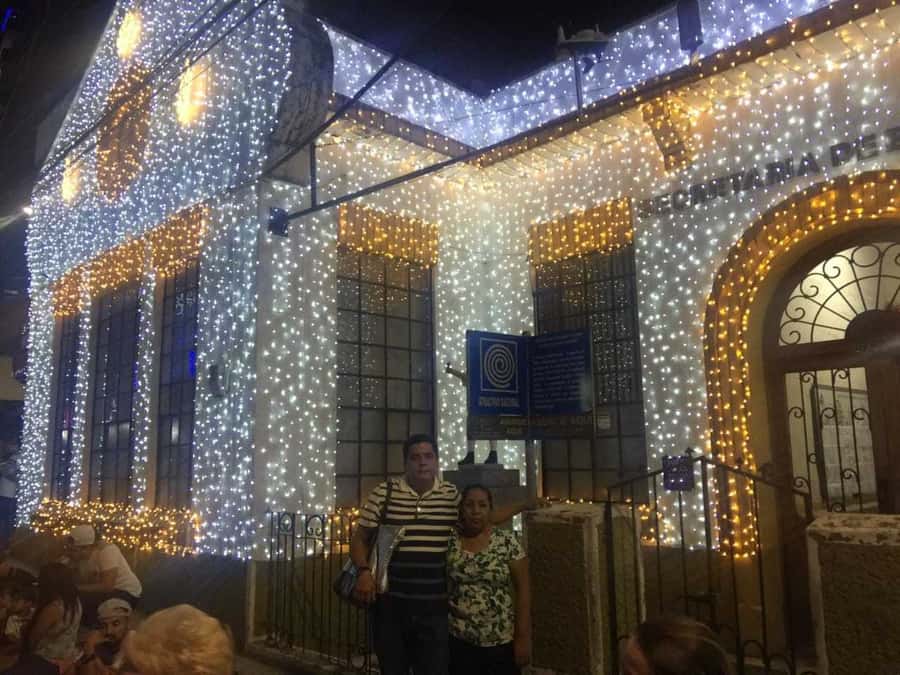 Medellin Christmas Lights Tour - Three 45-minute stops, plus city traffic