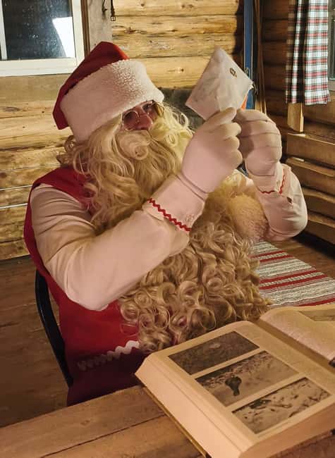 Meet Santa Claus in his magical forest of Sonka Lapland (Rovaniemi) - A Santa visit in the Sonka forest