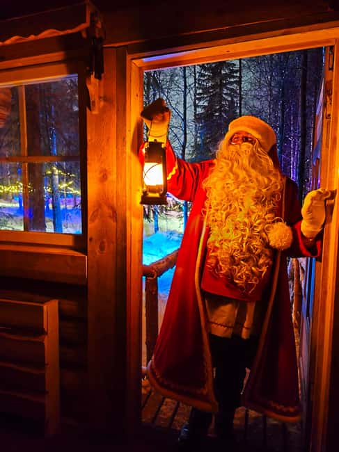 Meet Santa Claus in his magical forest of Sonka Lapland (Rovaniemi) - Inside Santa’s hut for about 10 minutes