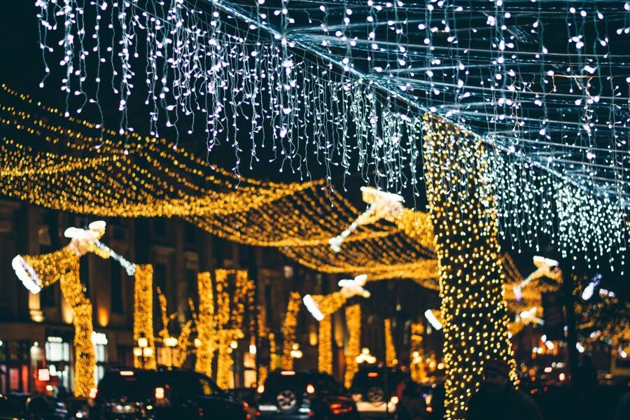 Munich: Christmas Market Magic Walking Tour with a Local - What a group of eight feels like