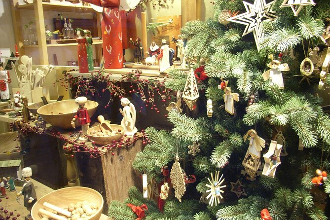 Munich Christmas Market Private Walking Tour With A Professional Guide - Three markets, or one main market?
