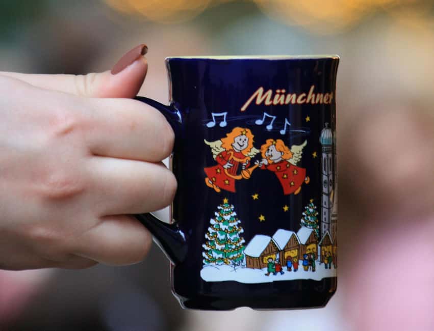 Munich Premium Christmas Market Hopping with Sightseeing Tour - Viktualienmarkt brings a different market mood