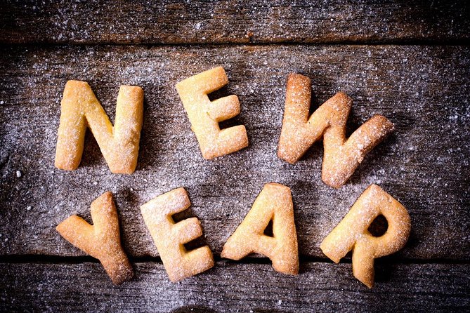 New Year Celebration In Arabian Gulf in Creek with Midnight Cake - Key points to know before booking