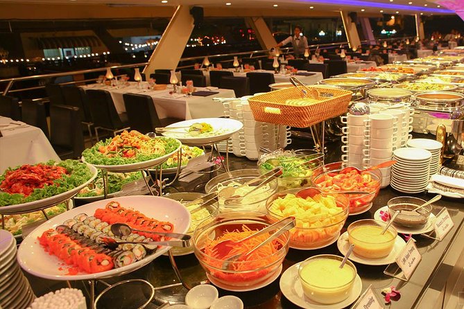 New Year Party : Chao Phraya Princess Dinner Cruise at Bangkok Admission Ticket - Music, dancing, and the Filipino band