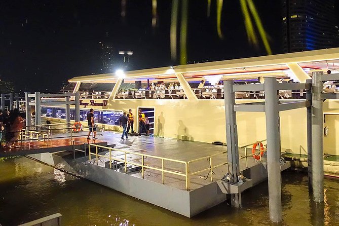 New Year Party : Chao Phraya Princess Dinner Cruise at Bangkok Admission Ticket - Is $98 good value?