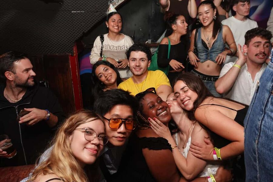 New Year’s Eve Party: Pub Crawl Nice with VIP Entry in Club - Why VIP entry matters on New Year’s Eve