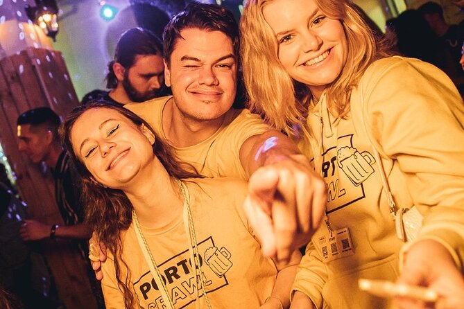 New Years Eve Porto Crawl: 7 drinks, Games, Fun & VIP club entry - What $96.79 buys you
