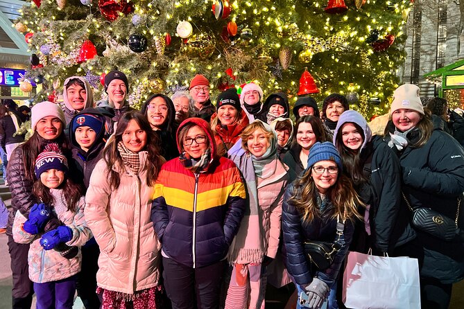New York Christmas Holiday Lights Walking Tour - Why this New York Christmas walk works