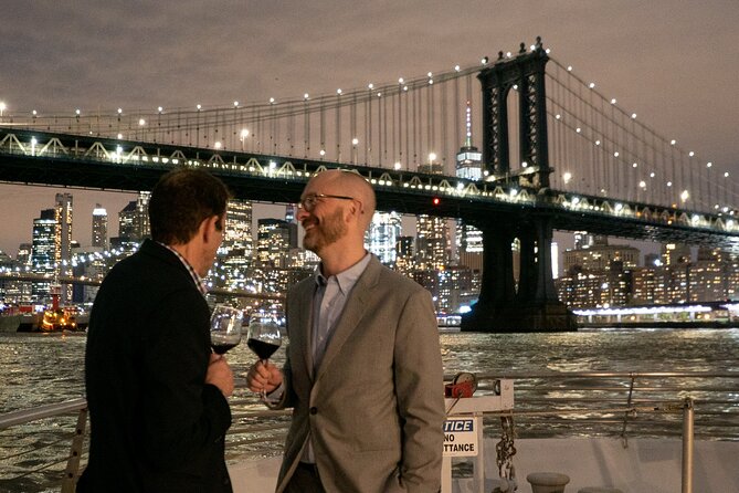 New York Pier 15 New Year's Eve Buffet Dinner Cruise - Your table and the practical side of seating