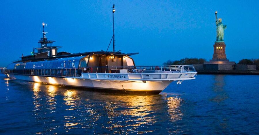 NYC: Christmas Eve Gourmet Brunch or Dinner Harbor Cruise - Practical tips for a smoother evening