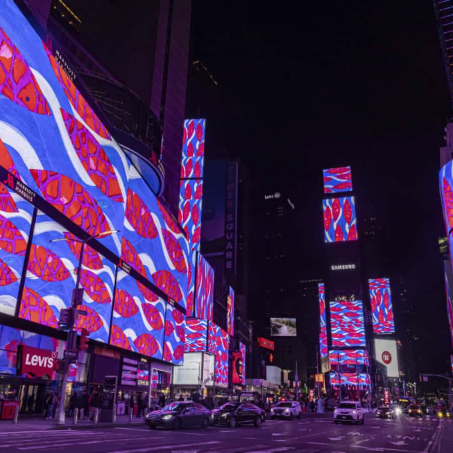 NYC Christmas Lights Tour: Heated Rickshaw Ride - Fifth Avenue’s window displays