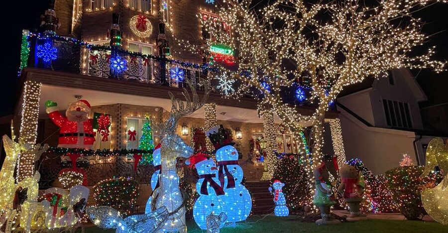 NYC | French guided tour of Christmas in Brooklyn - The subway ride to Dyker Heights