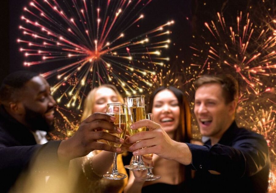NYC: New Year's Eve Buffet Dinner Fireworks Harbor Cruise - Music, dancing, and the onboard mood