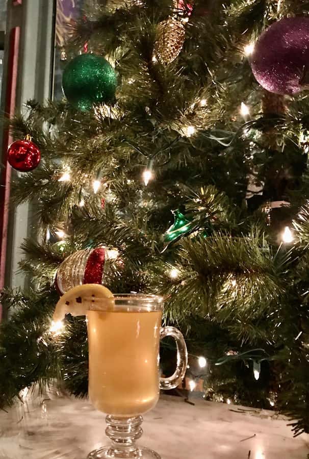NYC: New Year's Eve Drinks, History and Ball Drop Tour - FAQ