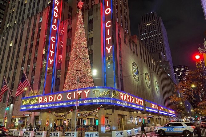 NYC Rockefeller Center Christmas Lights Horse Carriage Ride - Central Park South, Wollman Rink, and the carousel